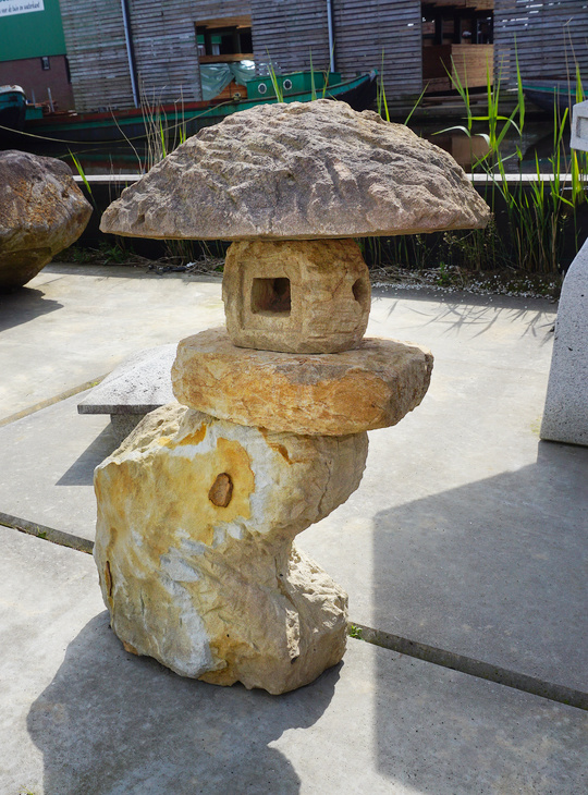 Buy Izumo Yamadoro, Japanese Stone Lantern for sale - YO01010386