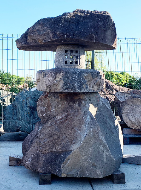 Chokai Yamadoro, Japanese Stone Lantern - YO01010232