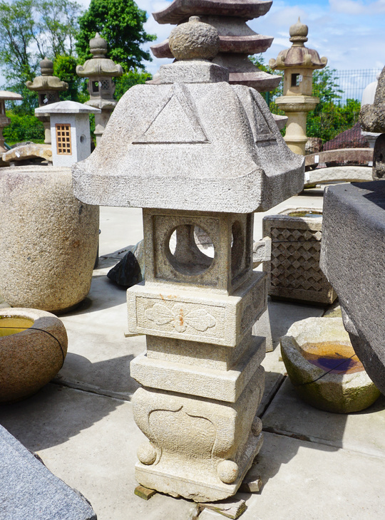 Buy Chosen Gata Ishidoro, Japanese Stone Lantern for sale - YO01010410