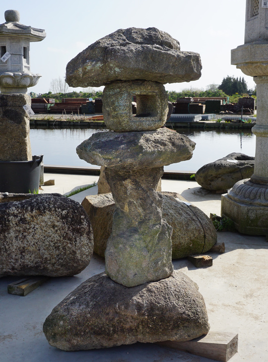 Izumo Nozura-doro, Japanese Stone Lantern - YO01010263
