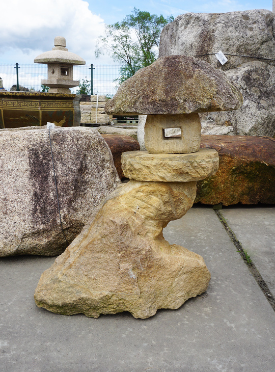 Izumo Yamadoro, Japanese Stone Lantern - YO01010391