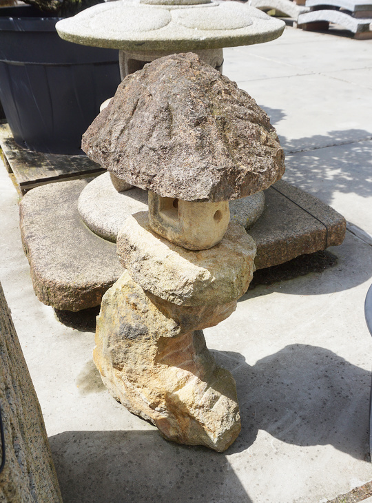 Izumo Yamadoro, Japanese Stone Lantern - YO01010421