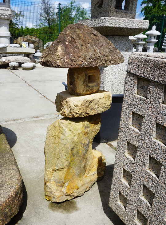 Izumo Yamadoro, Japanese Stone Lantern - YO01010421