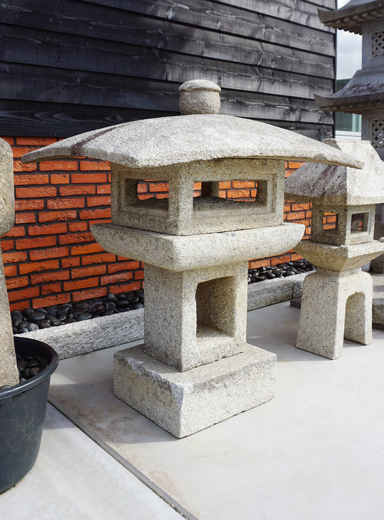 Kaju-ji Gata Ishidoro, Japanese Stone Lantern - YO01010459