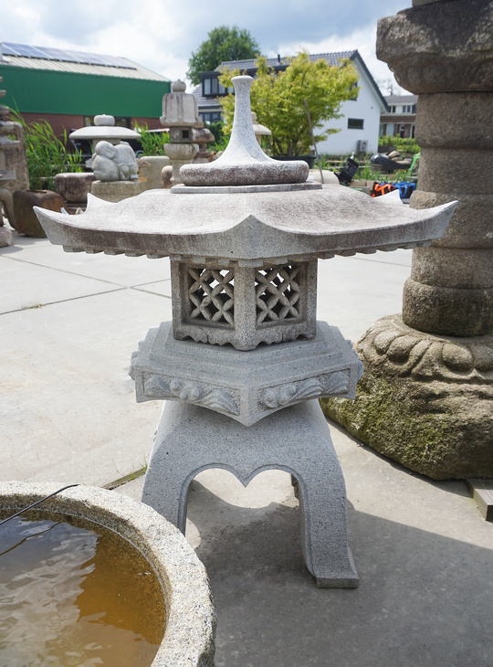 Kaku Yukimi Gata Ishidoro, Japanese Stone Lantern - YO01010394