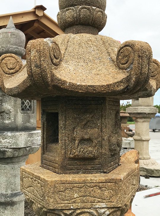 Kasuga Gata Ishidōrō, Japanese Stone Lantern - YO01010071