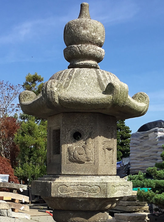 Kasuga Gata Ishidoro, Japanese Stone Lantern - YO01010115