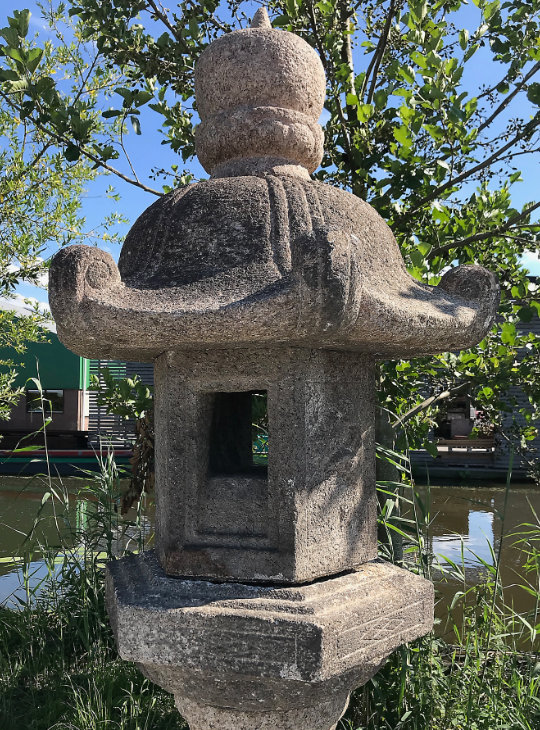 Kasuga Gata Ishidoro, Japanese Stone Lantern - YO01010146