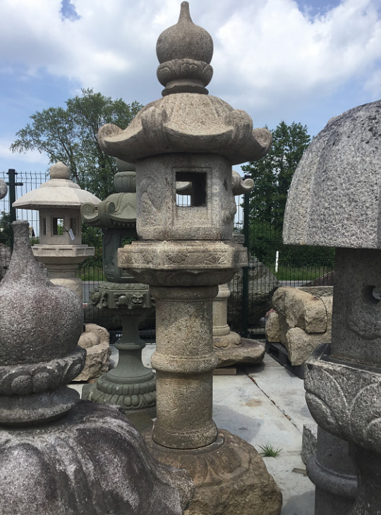 Kasuga Gata Ishidoro, Japanese Stone Lantern - YO01010202