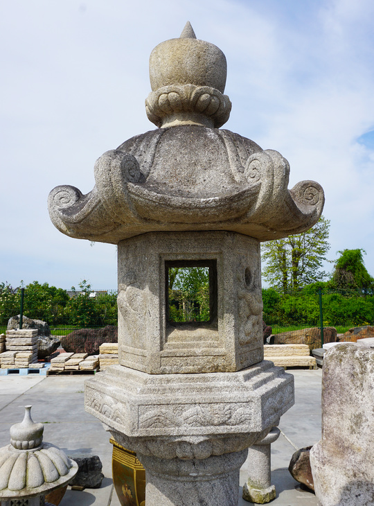 Kasuga Gata Ishidōrō, Japanese Stone Lantern - YO01010313