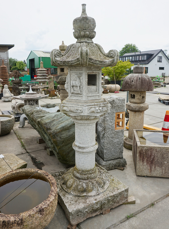 Kasuga Gata Ishidoro, Japanese Stone Lantern - YO01010388