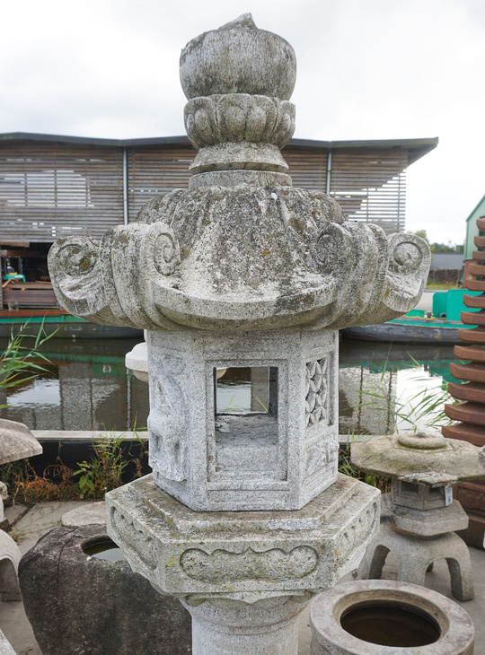 Kasuga Gata Ishidoro, Japanese Stone Lantern - YO01010458