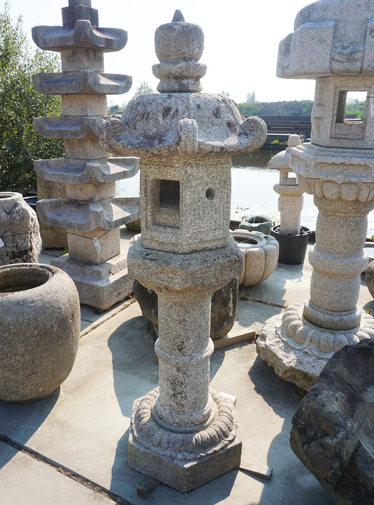 Kasuga Gata Ishidoro, Japanese Stone Lantern - YO01010472