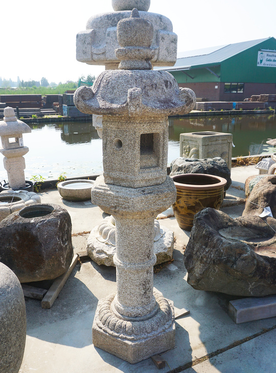 Kasuga Gata Ishidoro, Japanese Stone Lantern - YO01010472