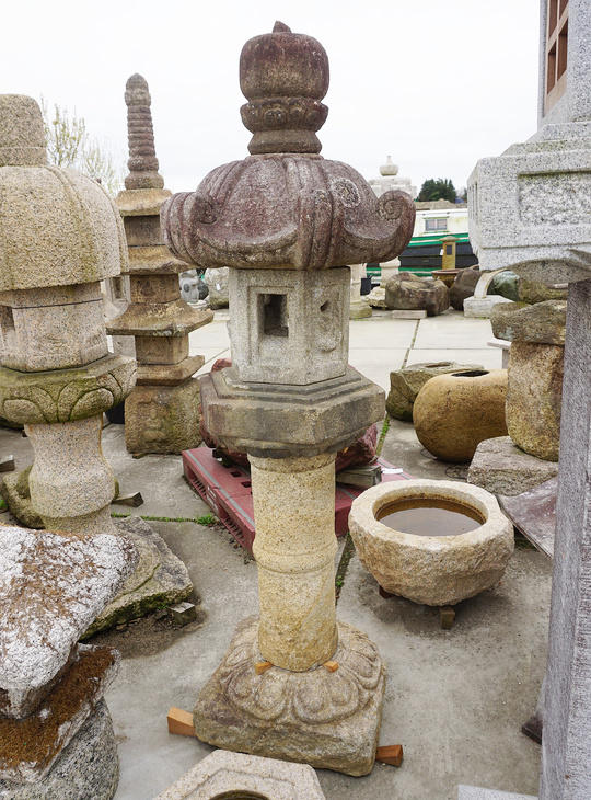 Buy Kasuga Gata Ishidoro, Japanese Stone Lantern for sale - YO01010534
