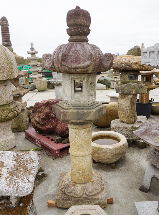 Kasuga Gata Ishidoro, Japanese Stone Lantern - YO01010534