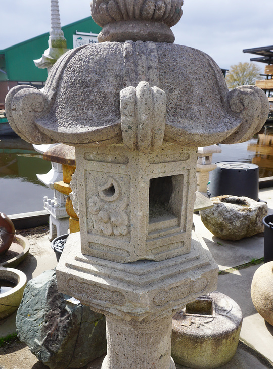 Kasuga Gata Ishidoro, Japanese Stone Lantern - YO01010546