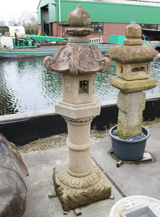 Kasuga Gata Ishidoro, Japanese Stone Lantern - YO01010593