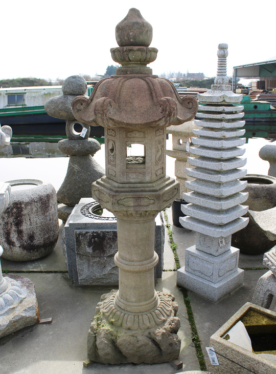 Kasuga Gata Ishidoro, Japanese Stone Lantern - YO01010618