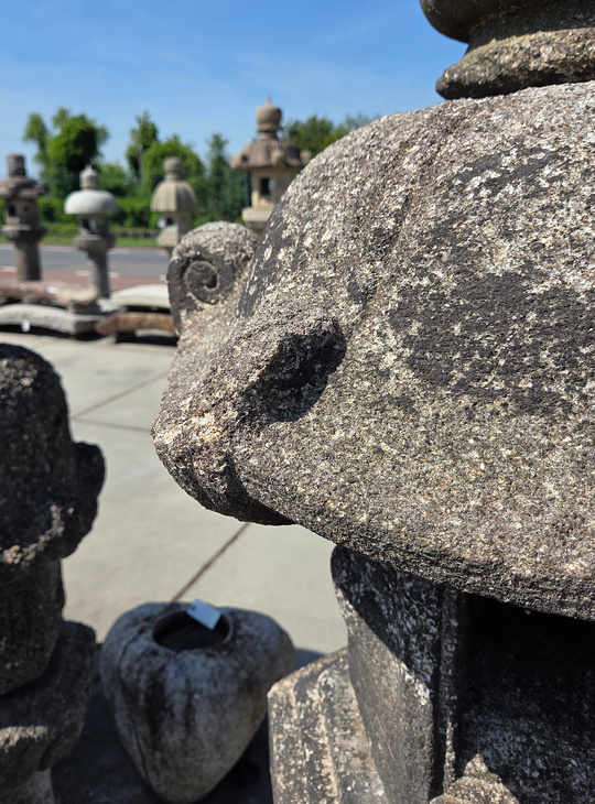 Kasuga Gata Ishidoro, Japanese Stone Lantern - YO01010621