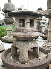 Buy Katsura Yukimi Gata Ishidōrō, Japanese Stone Lantern for sale - YO01010068