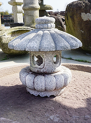 Buy Kiku Tamate Gata Ishidōrō, Japanese Stone Lantern for sale - YO01010260