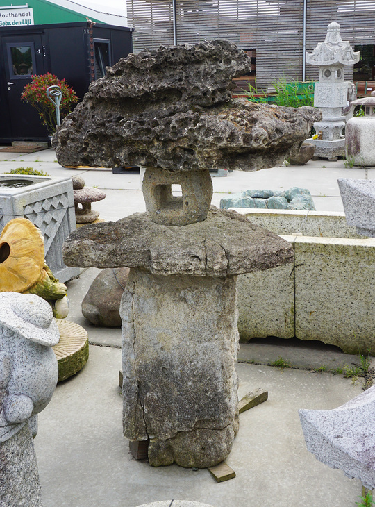 Kimachi Yamadoro, Japanese Stone Lantern - YO01010399