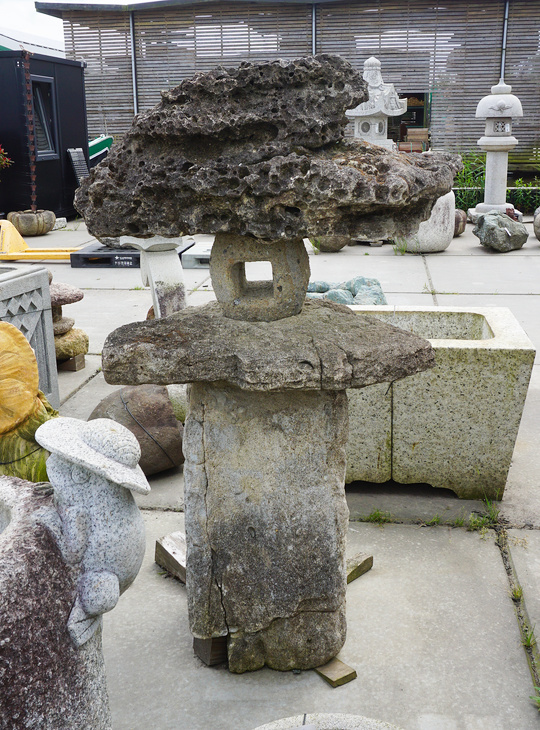 Kimachi Yamadoro, Japanese Stone Lantern - YO01010399