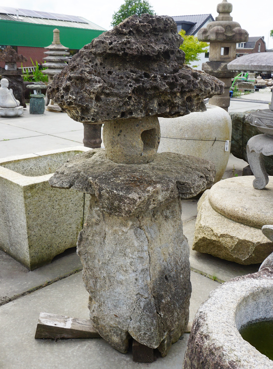 Kimachi Yamadoro, Japanese Stone Lantern - YO01010399