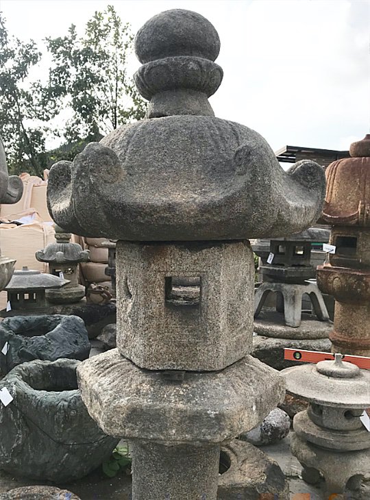Kodai Kasuga Gata Ishidōrō, Japanese Stone Lantern - YO01010114