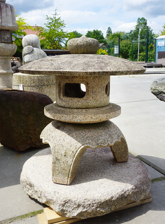 Kodai Maru Yukimi Gata Ishidoro, Japanese Stone Lantern - YO01010395