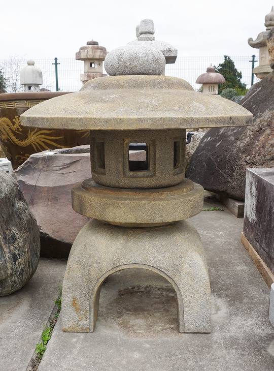 Kodai Maru Yukimi Gata Ishidoro, Japanese Stone Lantern - YO01010526