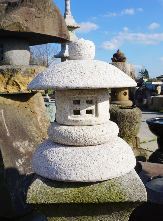 Kodai Tamate Gata Ishidoro, Stone Lantern - YO01020021