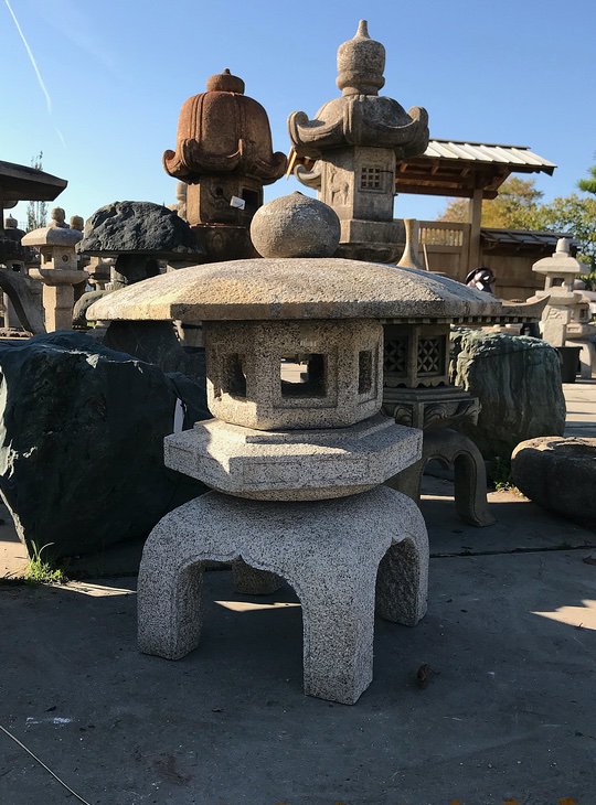 Kodai Yukimi Gata Ishidōrō, Japanese Stone Lantern - YO01010107