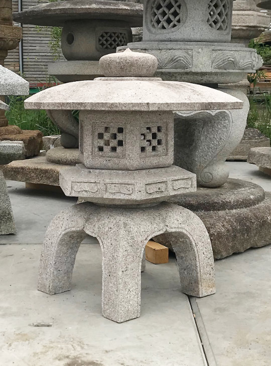 Kodai Yukimi Gata Ishidōrō, Japanese Stone Lantern - YO01010150