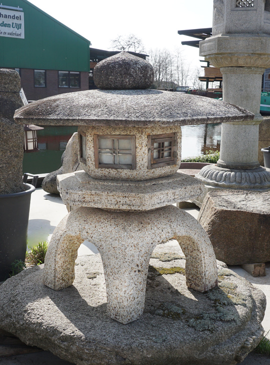 Kodai Yukimi Gata Ishidōrō, Japanese Stone Lantern - YO01010262