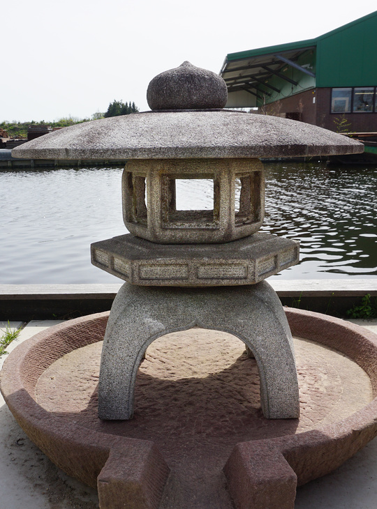 Kodai Yukimi Gata Ishidōrō, Japanese Stone Lantern - YO01010274