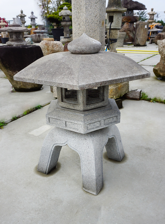 Kodai Yukimi Gata Ishidoro, Japanese Stone Lantern - YO01010350