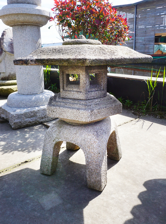 Kodai Yukimi Gata Ishidoro, Japanese Stone Lantern - YO01010381