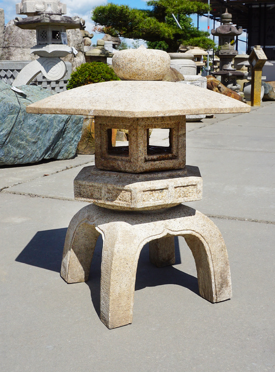 Kodai Yukimi Gata Ishidoro, Japanese Stone Lantern - YO01010433