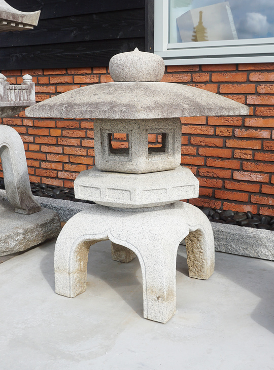 Kodai Yukimi Gata Ishidoro, Japanese Stone Lantern - YO01010461