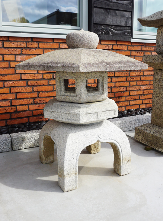 Kodai Yukimi Gata Ishidoro, Japanese Stone Lantern - YO01010461