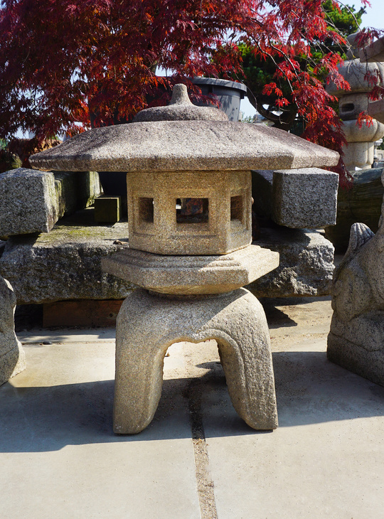 Kodai Yukimi Gata Ishidoro, Japanese Stone Lantern - YO01010466