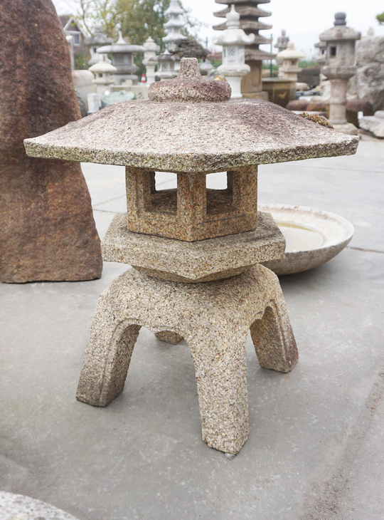 Kodai Yukimi Gata Ishidoro, Japanese Stone Lantern - YO01010483