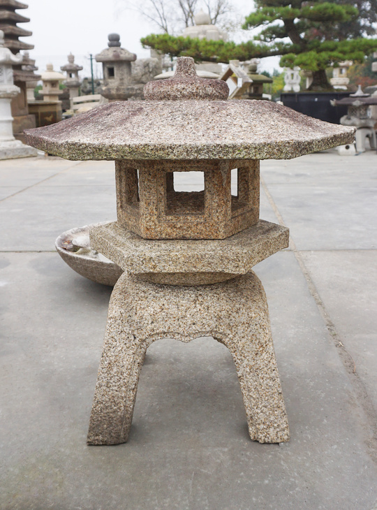 Kodai Yukimi Gata Ishidoro, Japanese Stone Lantern - YO01010483