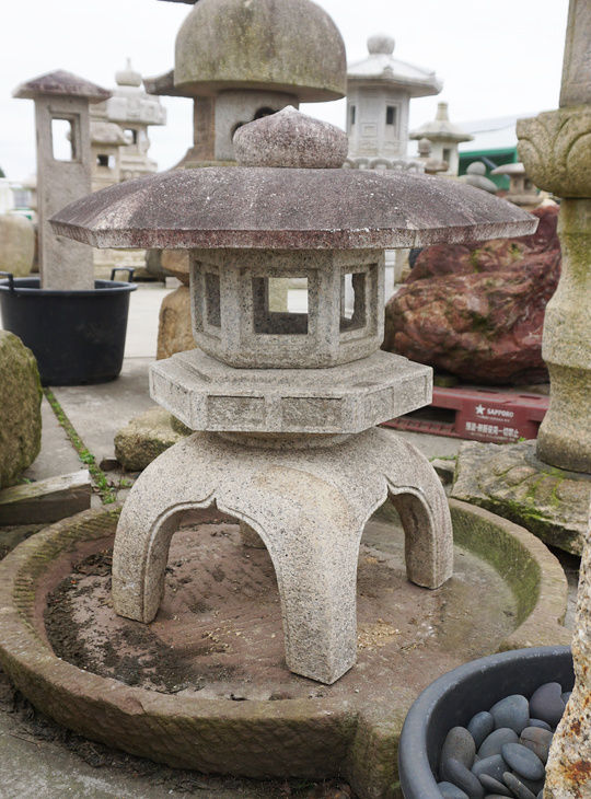 Kodai Yukimi Gata Ishidoro, Japanese Stone Lantern - YO01010531