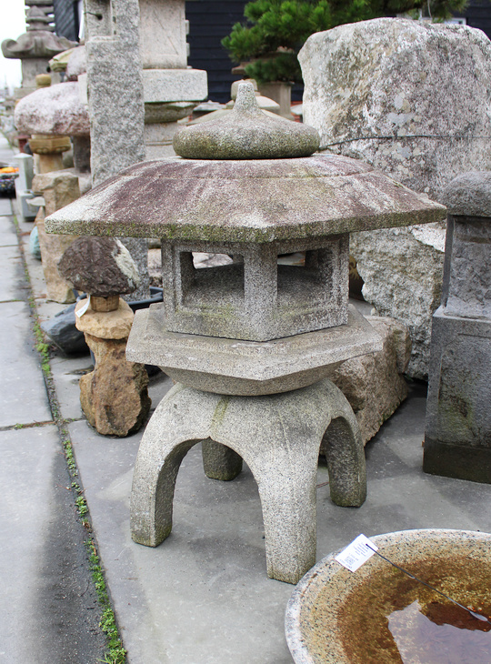 Buy Kodai Yukimi Gata Ishidoro, Japanese Stone Lantern for sale - YO01010570