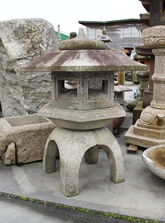 Kodai Yukimi Gata Ishidoro, Japanese Stone Lantern - YO01010570