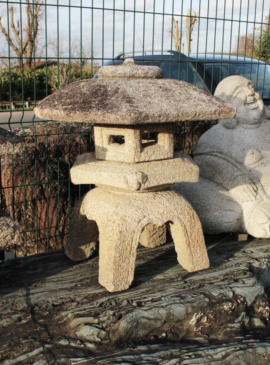 Kodai Yukimi Gata Ishidoro, Japanese Stone Lantern - YO01010611
