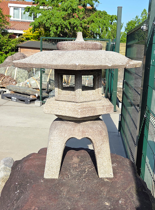 Kodai Yukimi Gata Ishidoro, Japanese Stone Lantern - YO01010613